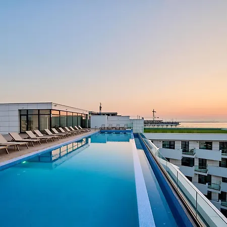 Coco De Mer In Infinity Pool & Spa Resort Apartament *