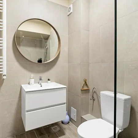 Boho Waves - Infinity Pool &