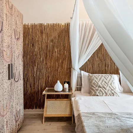 Boho Waves - Infinity Pool & *