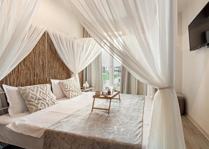 Boho Waves - Infinity Pool & Năvodari